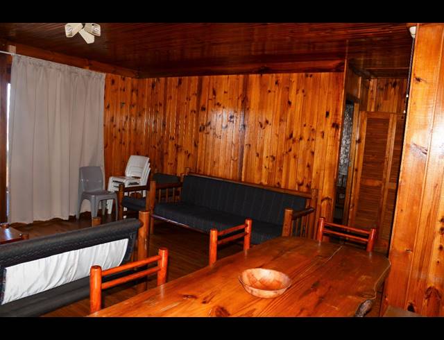 28 BEDROOM LODGE FOR SALE IN JEFFREYS BAY CENTRAL